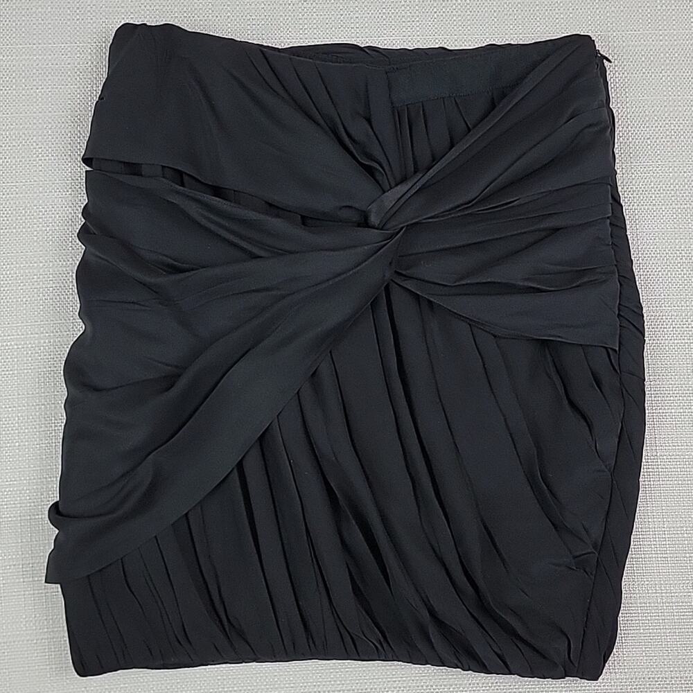 Elizabeth and James‎ Black Silk Twist Knot Pleated Mini Skirt XS